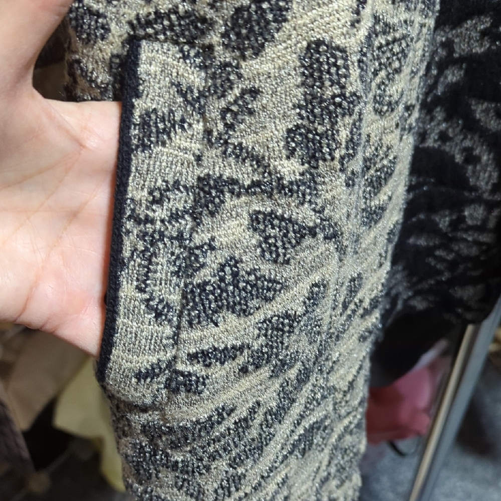 Unstructured Knit Long Jacket - Picture 3 of 4